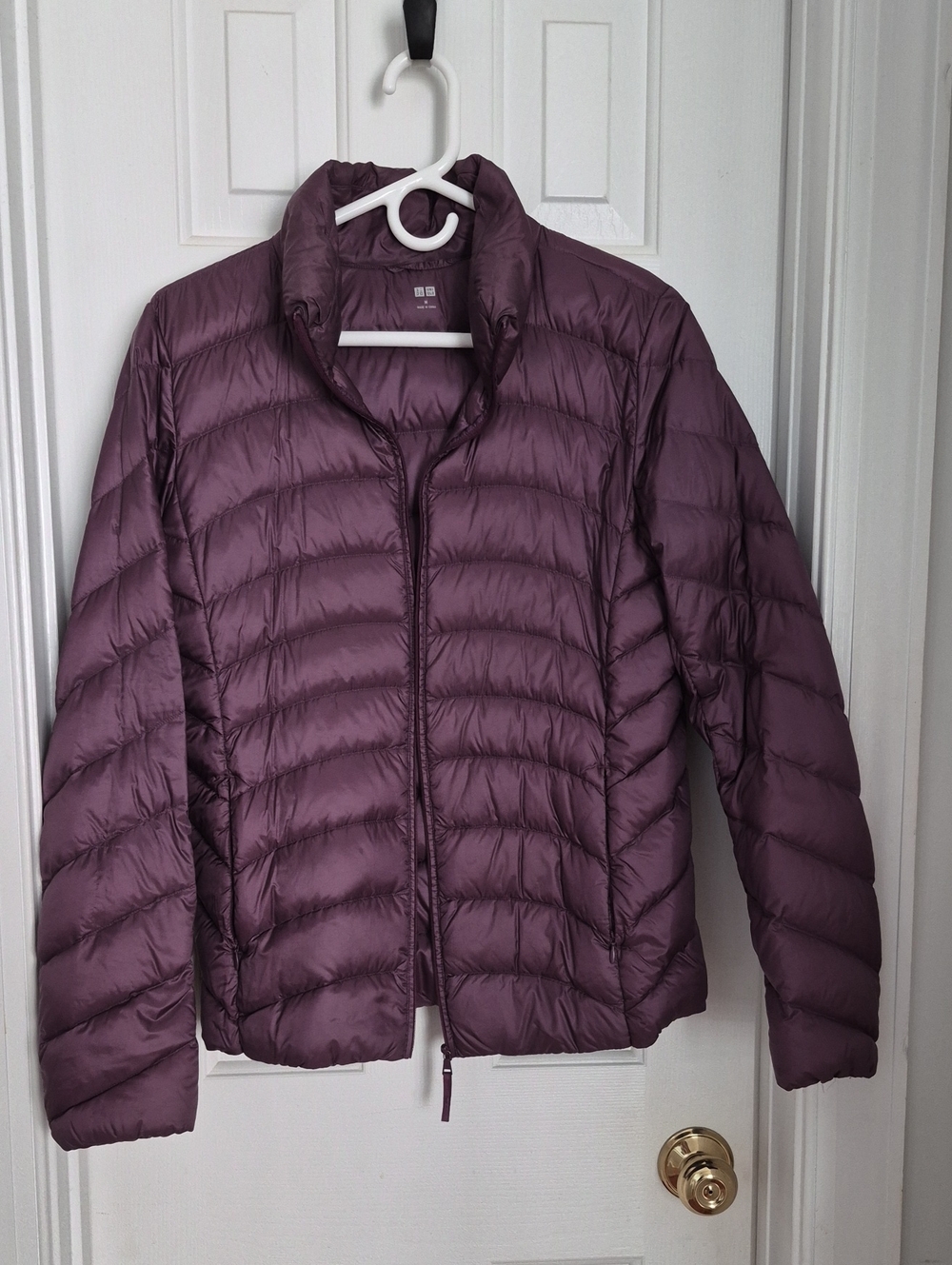 Uniqlo - Women's Ultra Lightweight 100% Down Packable Puffer Jacket - Plum - M